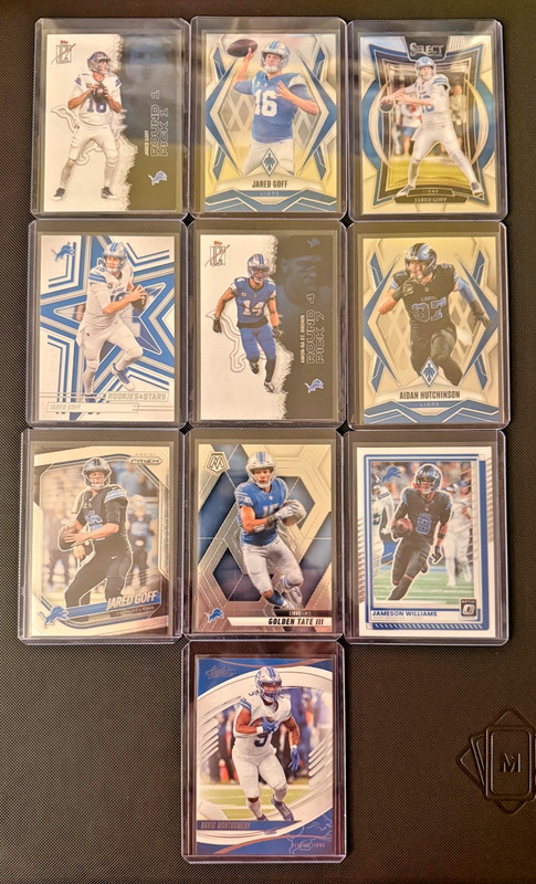 22 Various Detroit Lions Trading Cards