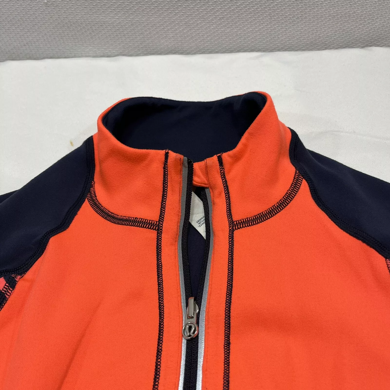 lululemon run switch back reversible pullover blue jacket