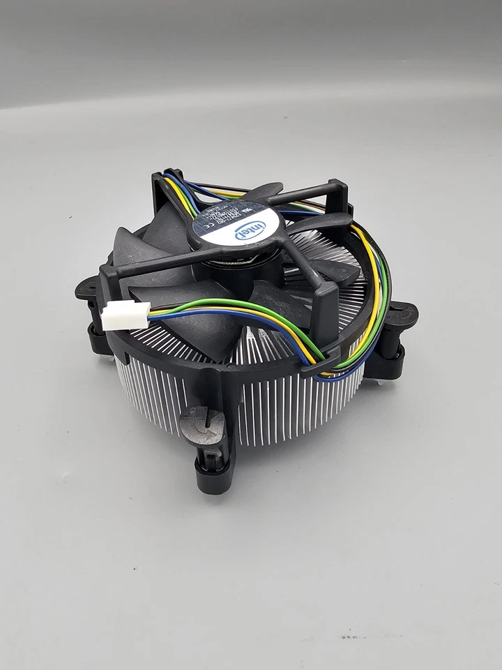 Intel E29477-002 CPU Cooler, Aluminum Heatsink - Image 3 of 3