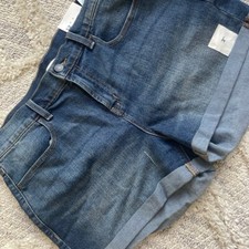 New Old Navy Women  s Denim Jean Shorts 3 Inch Inseam Size 12