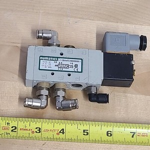 NISCO, Inc. Numatics L12BA452B000061 1/4" NPTF, 24 VDC, 3.5 W, 46 SCFM @ 80 PSI