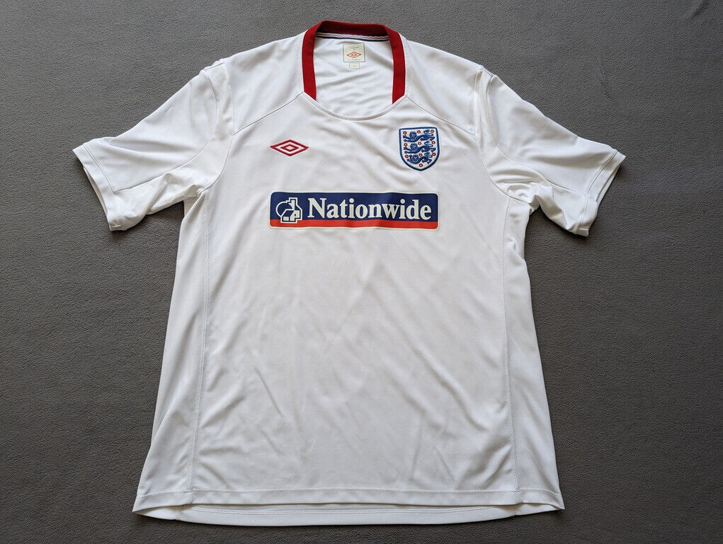 England home training football shirt Umbro 2009/10 size XXL England home training football shirt Umbro 2009/10 size XXL