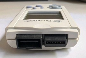 Sega Dreamcast Visual Memory Unit VMU HKT-7000 WORKS batteries not included