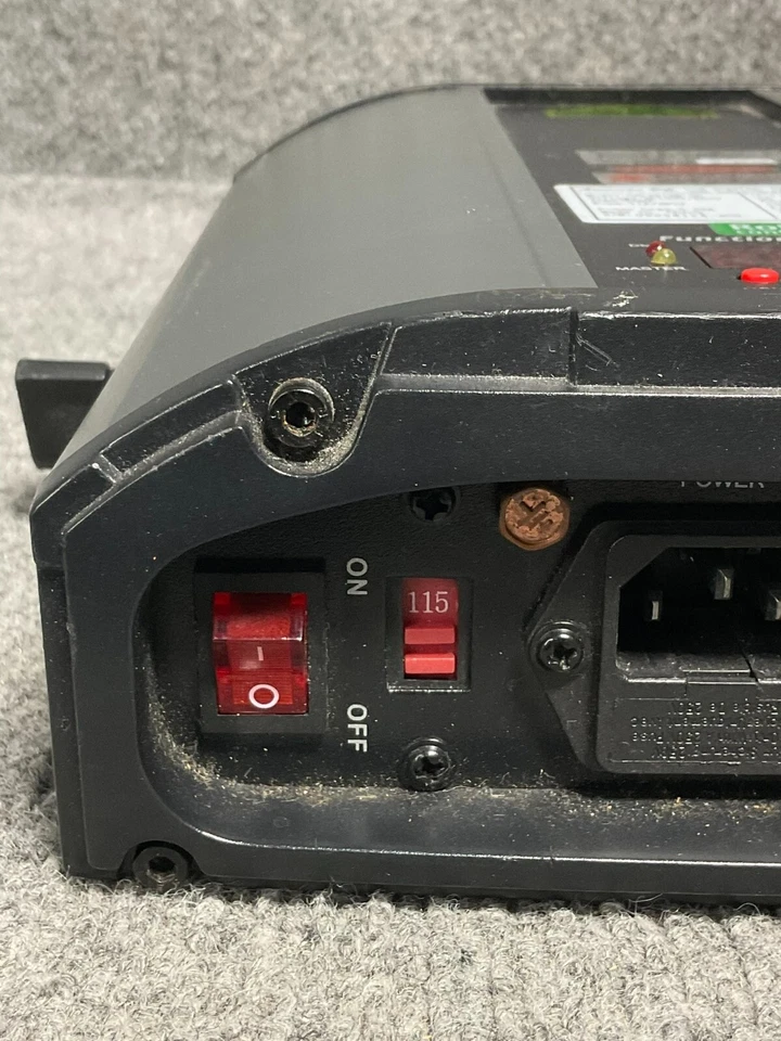 American DJ Galaxian 3D Laser Light 🎇 Red/Green Beams, DMX, Sound Active - Image 4 of 4