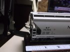 HO Three Bay Covered Hopper Car. Northern Pacific 76365. ACCURAIL O/B — photo 4