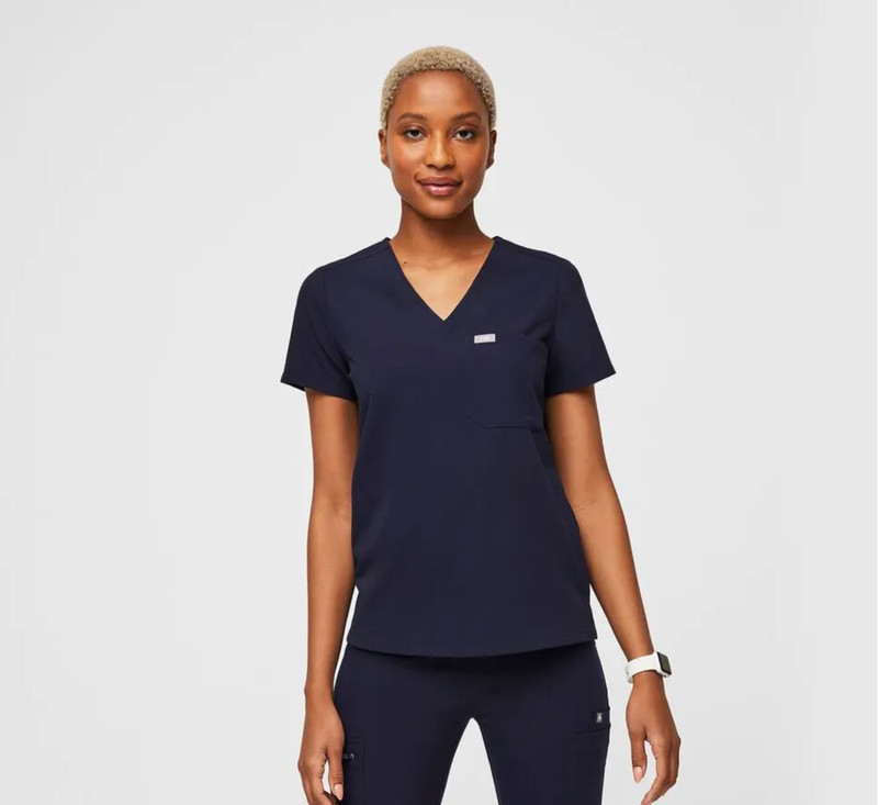 FIGS Catarina One-Pocket Scrub Top in Navy Blue size Women's 2XL