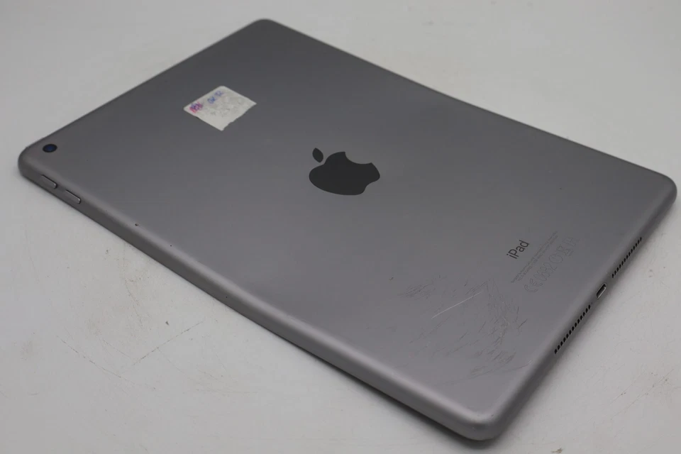 Apple iPad 5 2017 32GB Space Gray 9,7 Zoll Wi-Fi Stark Gebraucht #5337 - Bild 3 von 4