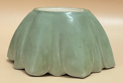 Rookwood Art Pottery 1929 Green and Pink Lotus Bowl Pattern 6132 - Picture 16 of 23