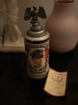 bierkrug mit zinndeckel roter Baron von Armin Bay limitiert 302/5000