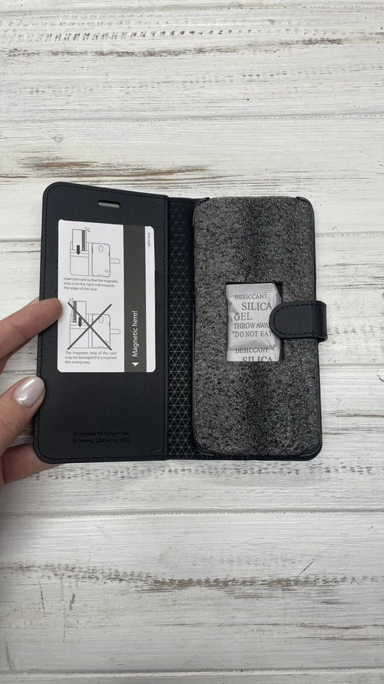 Spigen Case Wallet S Black For Samsung Galaxy S9 - Image 3 of 4