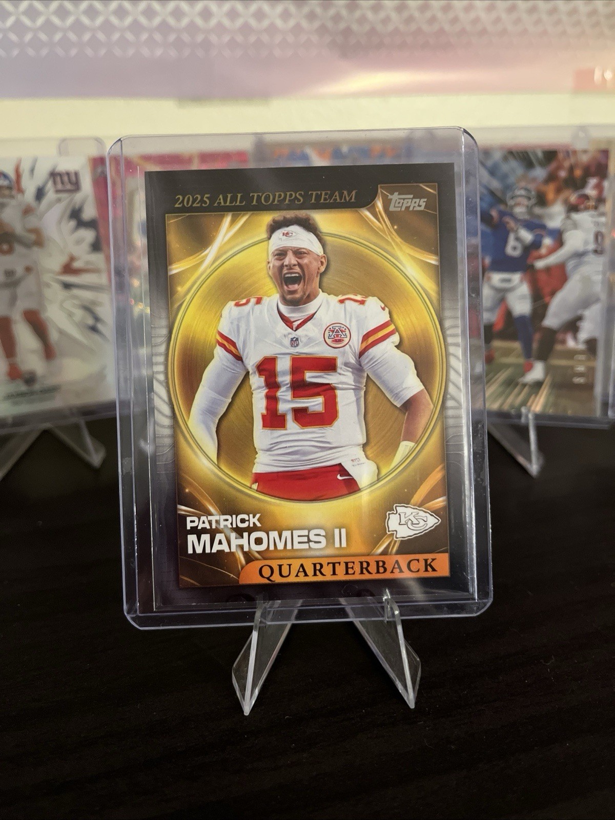 2025 Topps NFL Flagship Patrick Mahomes - Gold All Topps Team Kansas City Chiefs