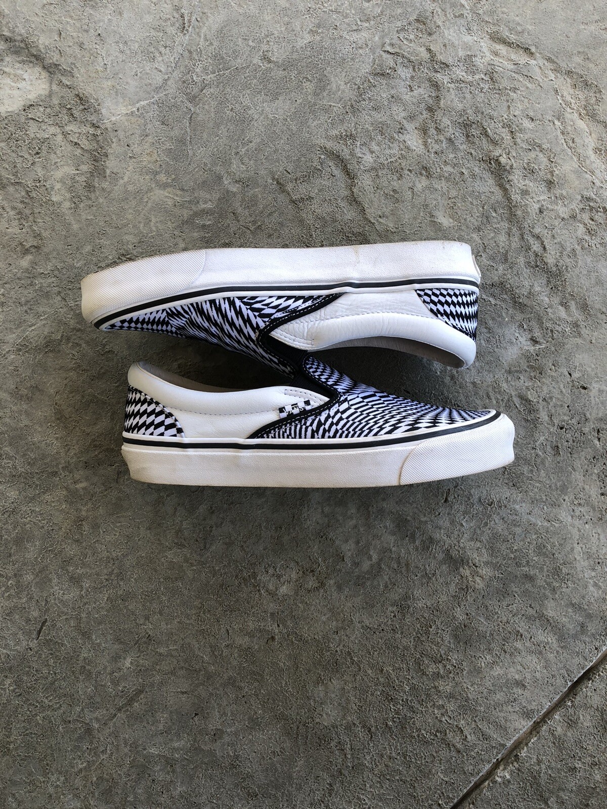 vans vault end