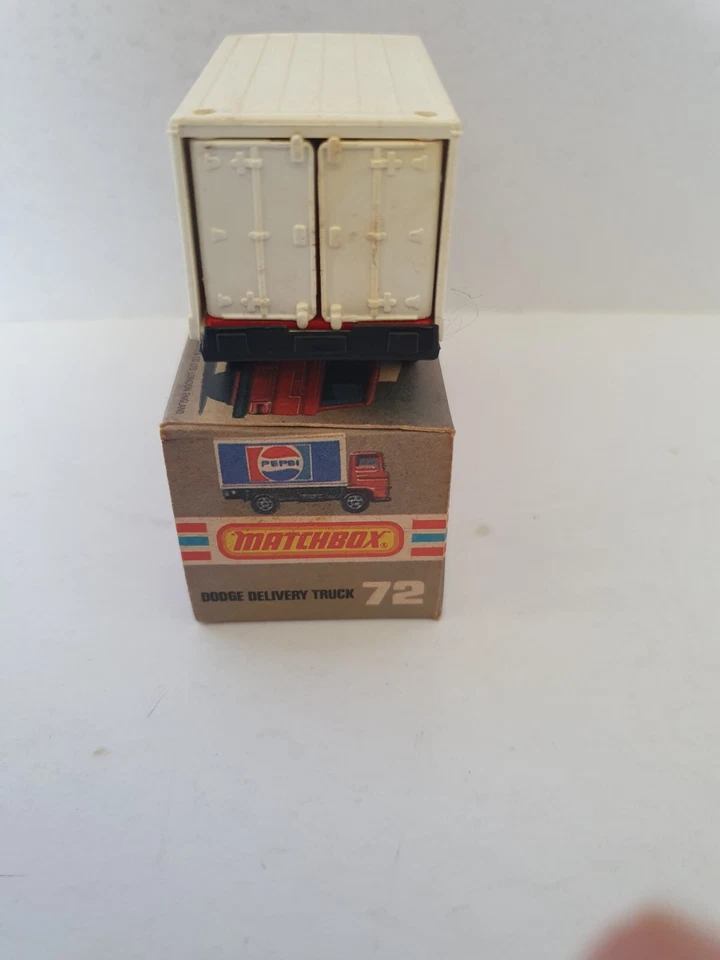 MATCHBOX SUPERFAST MB-72 DODGE DELIVERY TRUCK PEPSI ORIGINAL BOX - Image 4 of 4
