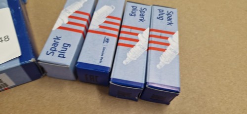 Hyundai i10 PA 1.1 Spark Plug Set X4 2007-2013 1881411051 Genuine NEW OEm - Picture 4 of 8