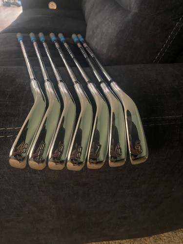 Titleist T300 Irons 5-PW,GW w/ AMT Red stiff Steel Shafts Right-Handed - 2021