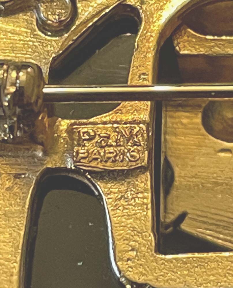 Skull & Cross Bones Pin / St. Pauli | L Ö V E N D A H L