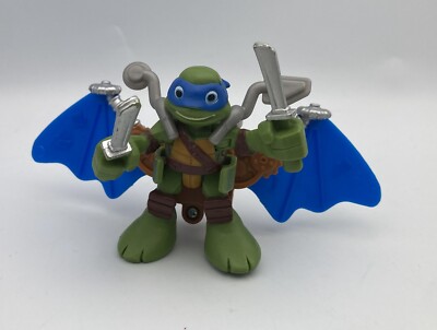 Playmates Teenage Mutant Ninja Turtles LEONARDO GLIDER WINGS Heroes Half Shell
