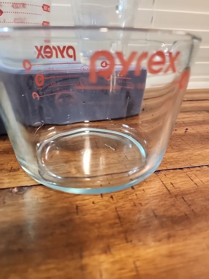 2 copos de medição PYREX: letras de tampa vermelha de vidro 4C e 2C + ancoragem 1 xícara - Imagem 2 de 4