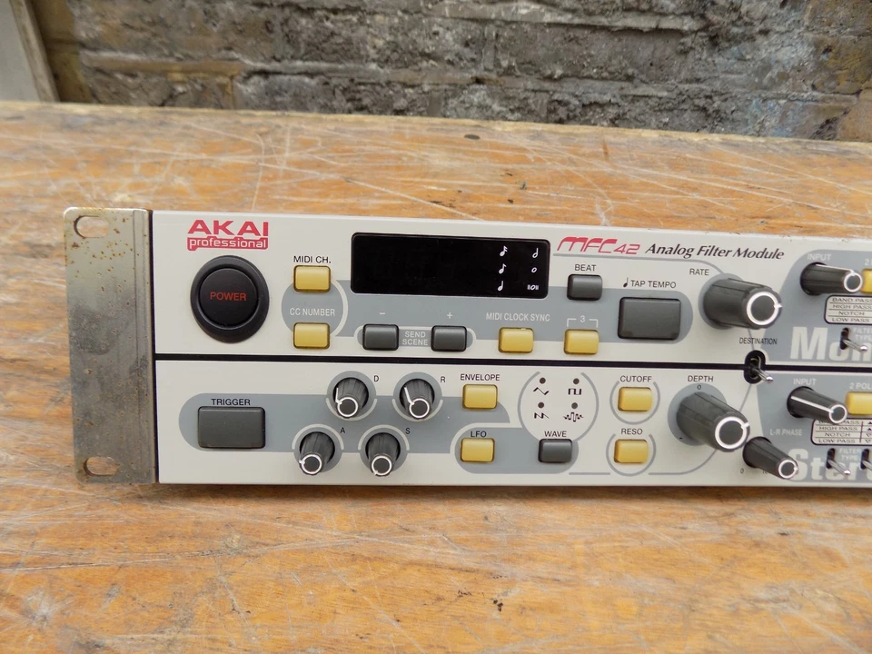 AKAI MFC-42 MFC42 Analog Analogue Filter Rack Unit Module Effects Stereo & Mono - Image 2 of 4