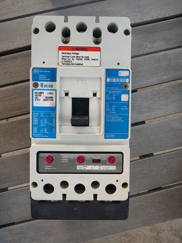 CUTLER-HAMMER CIRCUIT BREAKER DK3400W 400A 240V 3P DK 65K W/KT3400T 400A TRIP 