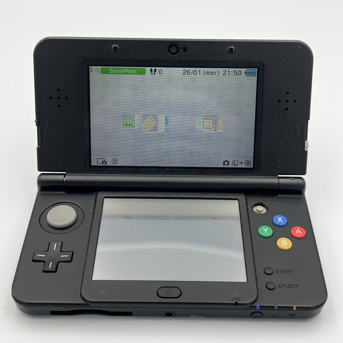 New Nintendo 3DS Black European Console KTR-001 Broken BOTTOM 