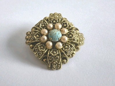 Vintage Brosche Floraldesing Perlen-Faux Filigran Gold Ton Edel Schick 