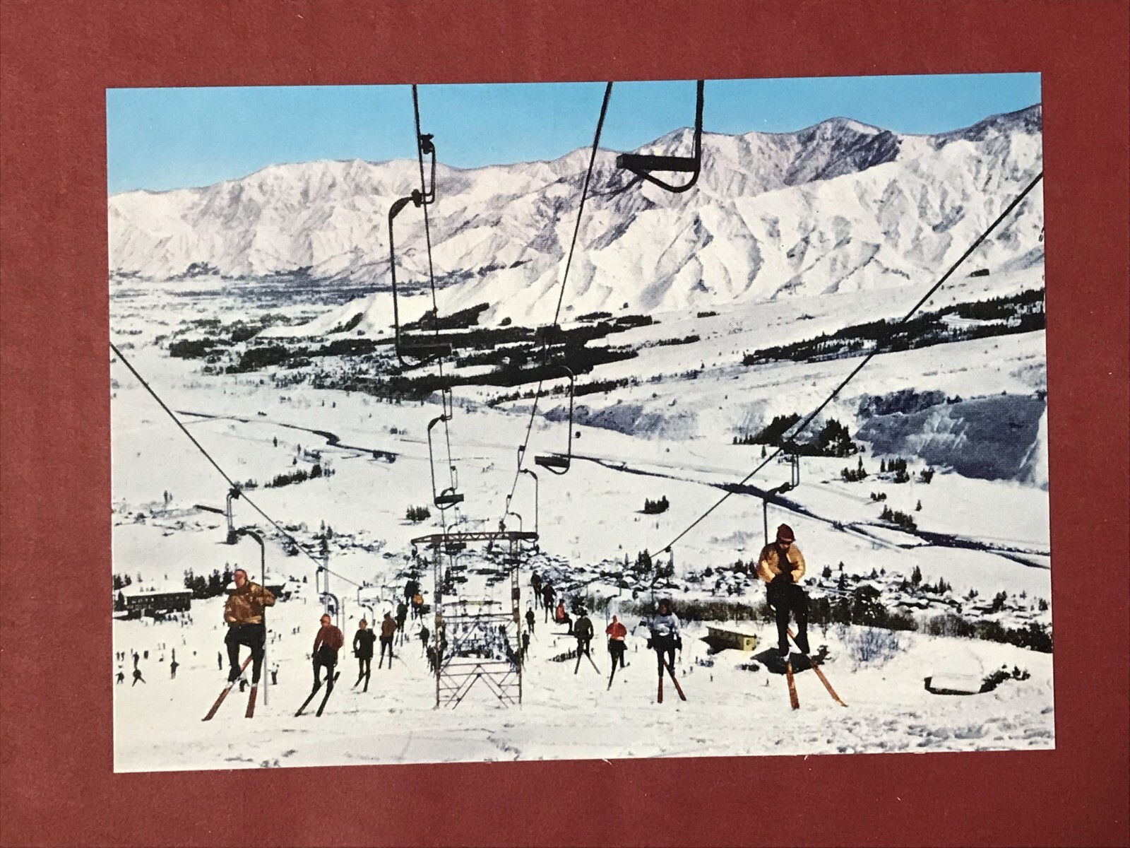 Foto 1 di 2