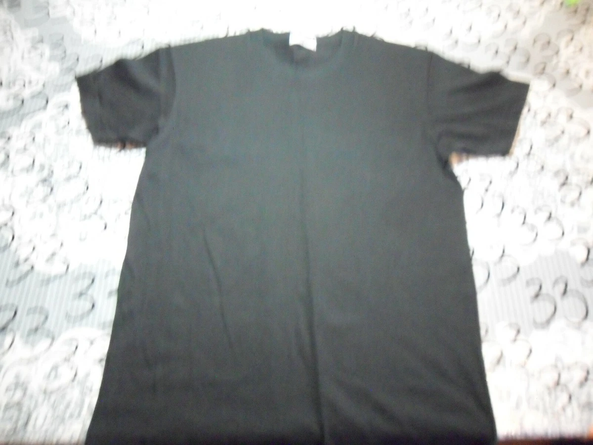 giordano black t shirt