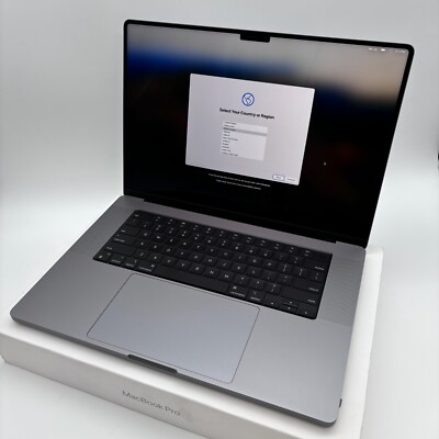 2021 Apple MacBook Pro M1 Pro 16in 16-Core 32GB RAM 1TB SSD + 1-Year Warranty