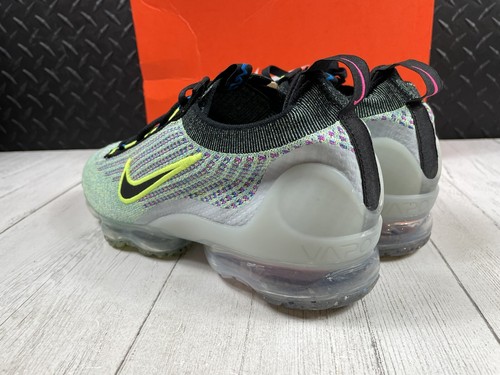 Size 9.5-New Nike Air Vapormax Flyknit Next Nature Shoes DX3368 700 Volt/Black - Picture 8 of 12