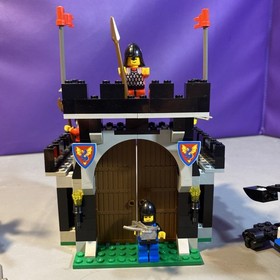 LEGO Castle: Knight's Stronghold (6059) 100% Complete W/Instructions