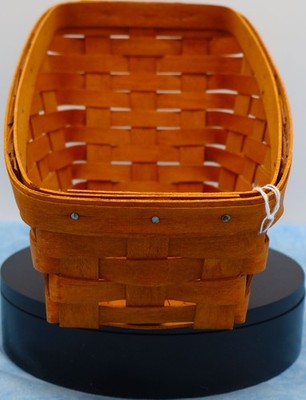 Longaberger Medium Rectangular Basket   1992   Handwoven   USA