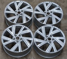 Amazing set 18x7.5 ET51 GENUINE OEM VW Golf MK8 5H0601025AB 5H0601025AE Bergamo