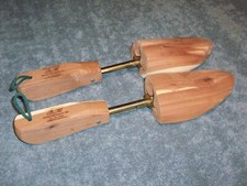 Wooden Shoe Keeper Stretcher -- Spring Loaded