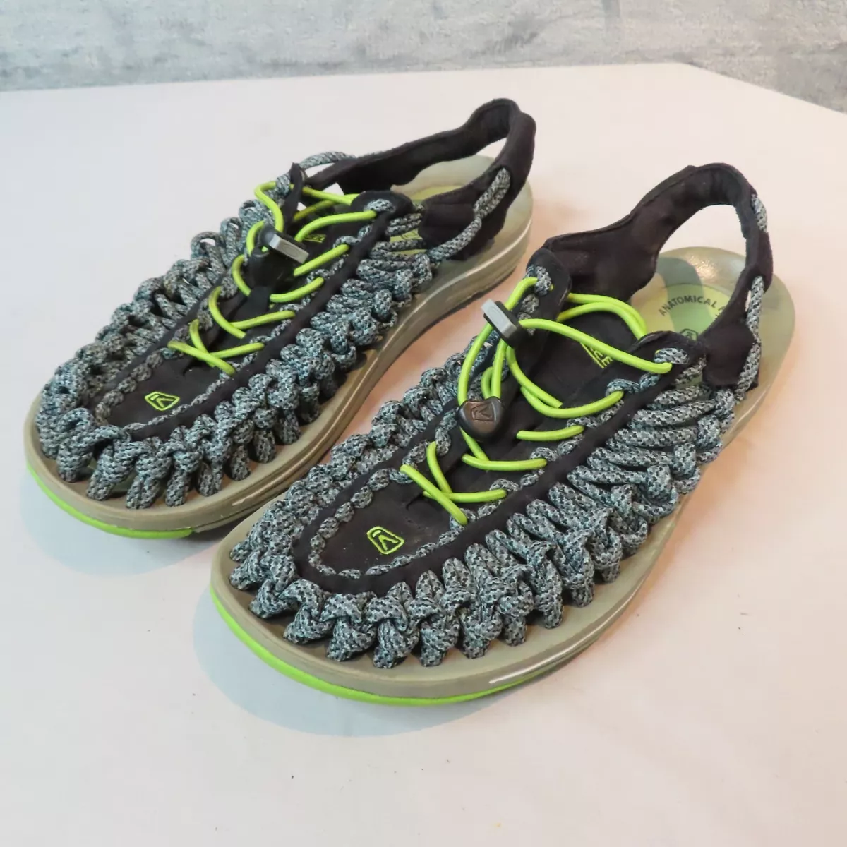 KEEN Uneek Kamo Green Rope Braided Sandals Mens Size 9 Active Shoes Paracord