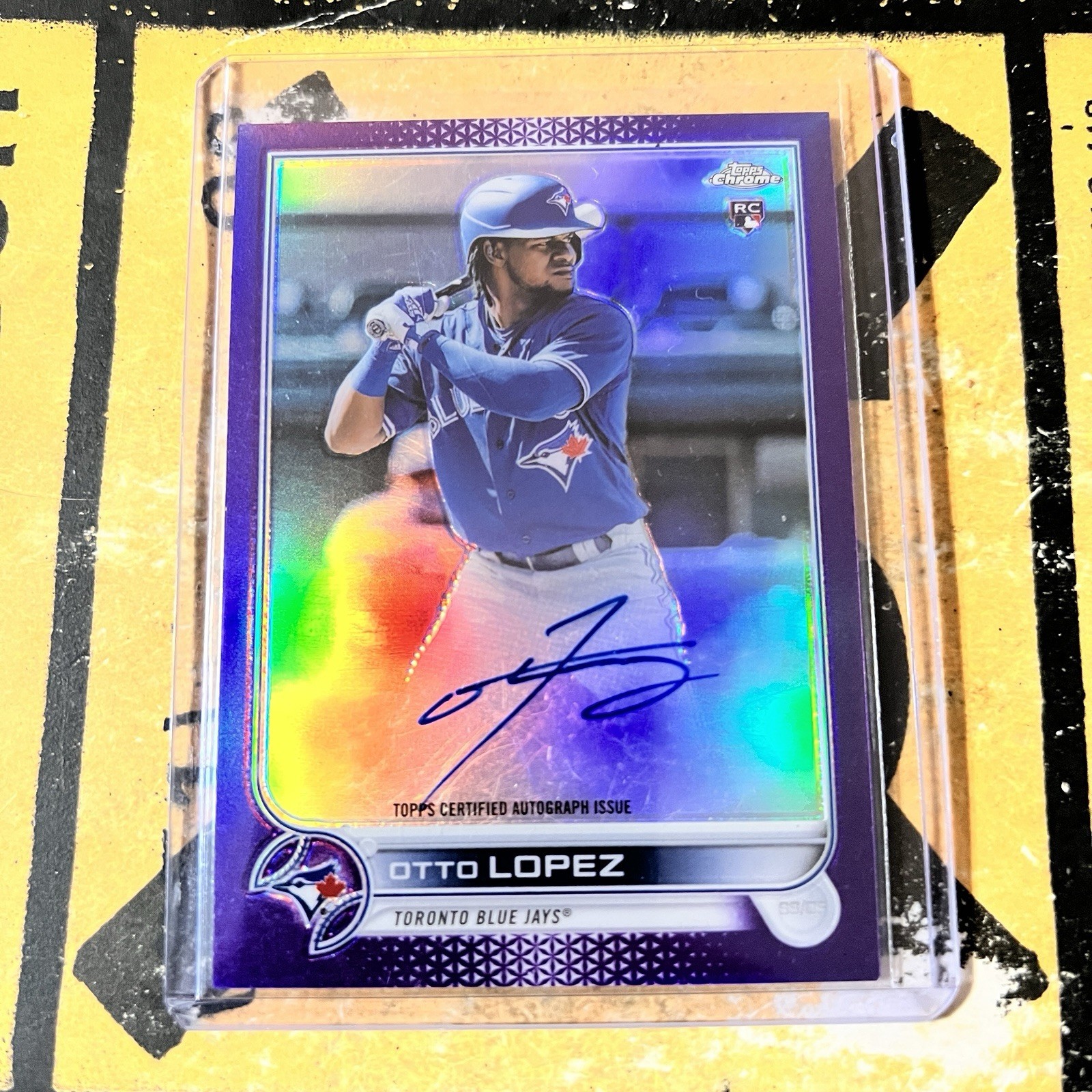 2022 Topps Chrome Otto Lopez Purple Refractor Autograph 138/250 RC Miami Marlins
