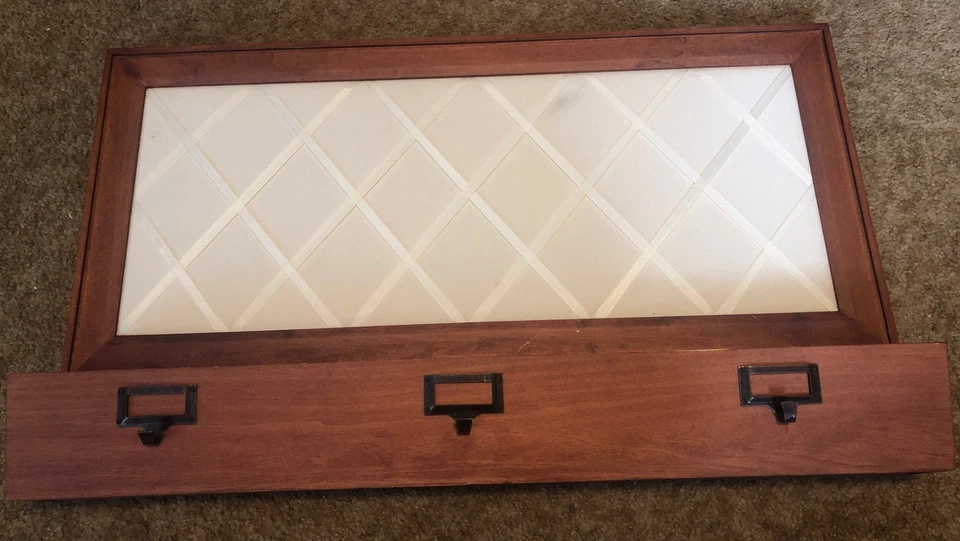 POTTERY BARN SOLID WOOD FRAMED WALL Hang MESSAGE BOARD w/STORAGE Organization - Image 2 of 4