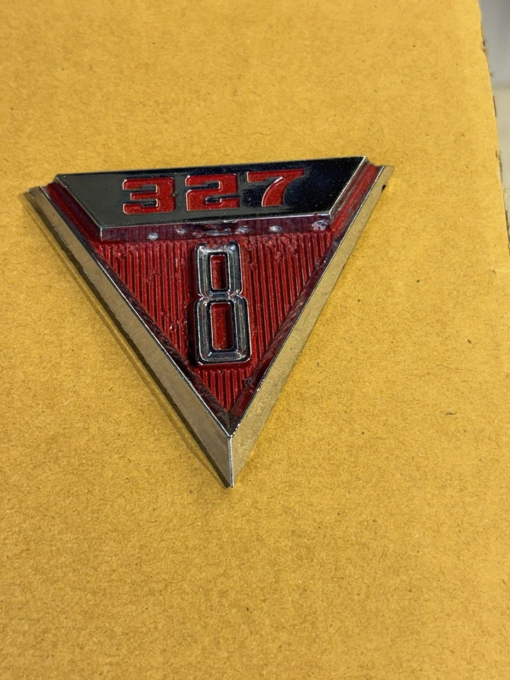 Pontiac canadiense 1968-69, Beaumont, emblema de guardabarros Acadian 327, 3405389 Foto 4 de 4