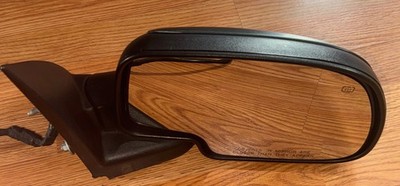 GM 03 06 Escalade Tahoe Yukon Passenger Side View Mirror 47U Green 88980722 OEM