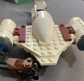LEGO Star Wars Freeco Speeder 8085 and Corporate Alliance Tank 7748 Incomplete