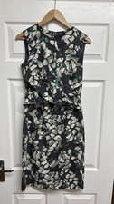 Women’s Hobbs Shift Dress Grey With Green Pattern floral leaves office party 10