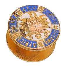 Rare D Central Bureau Universal Committee Genève Badge Vintage Collectible Pin