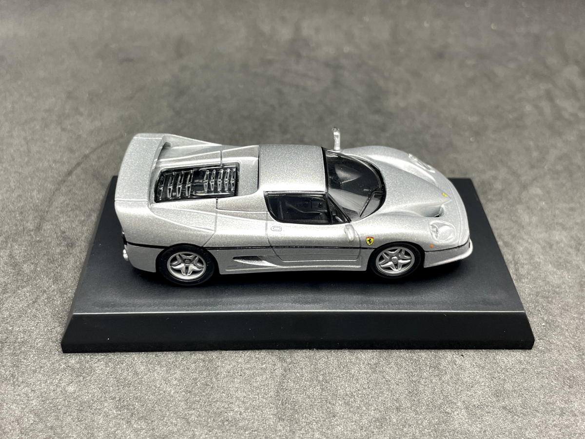 Ferrari F50 MILLENNIUM メッキシルバー 1/18 模型 Ferrari F50 MILLENNIUM メッキシルバー 1/18 模型 - メルカリ