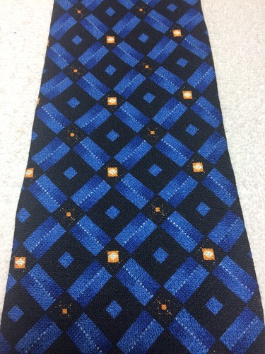 GUESS MENS TIE BLUE BLACK AND ORANGE 4 X 58 - Picture 3 of 4