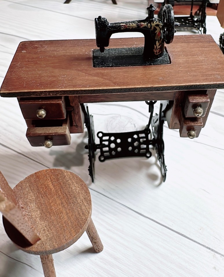 Miniatures Dollhouse 1:12 SEWING MACHINES, SEWING BOX, IRON BOARD ...