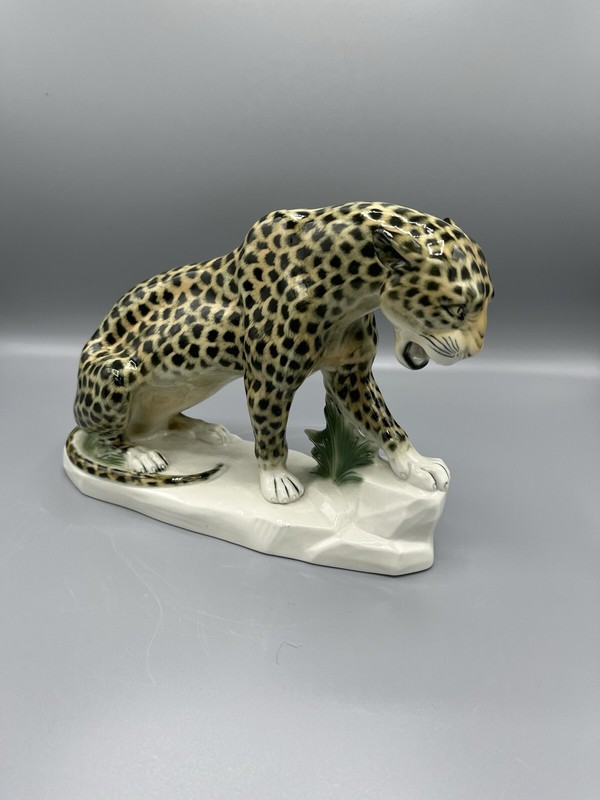Germany Porcelain Figure (Leopard) Excellent Color Mint Condition ( Very Rare)
