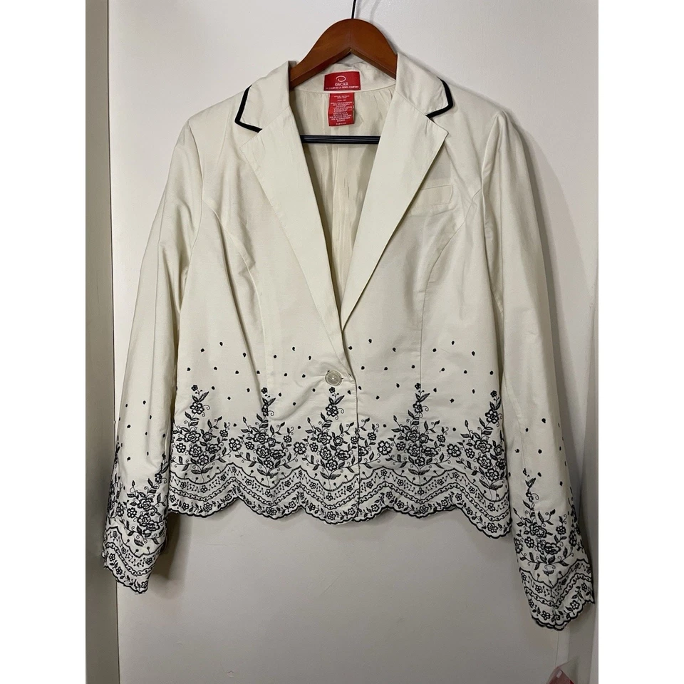 Vintage Oscar De La Renta Embroidered Jacket Size 14- NWT - Image 2 of 4