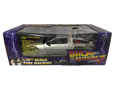 Back To The Future II Delorean Time Machine 1:15 Scale Diamond