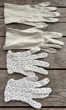 Vintage Dainty Ladies Fashion Gloves Cream Suede And White Crocheted Set