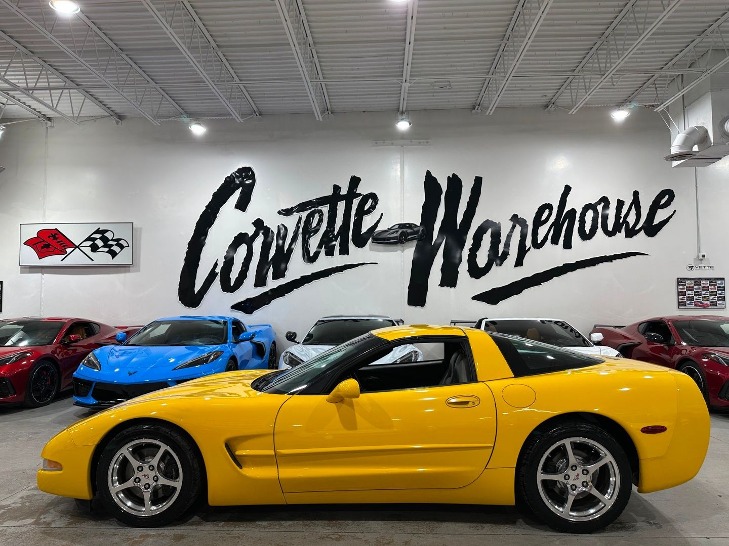 2003 [79U] Millennium Yellow Chevrolet Corvette   | C5 Corvette Photo 2